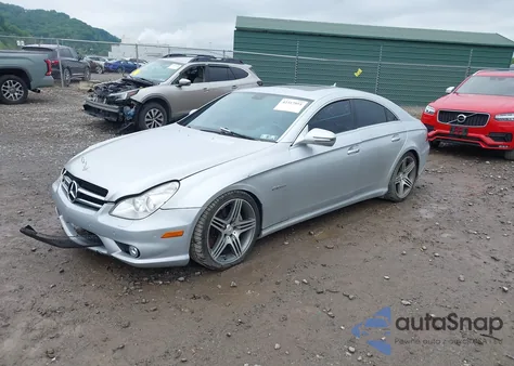 2010 Mercedes-Benz Cls 63 Amg из США, поврежденный, VIN WDDDJ7HB3AA159397